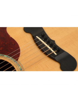 Pino Cavalete Preto Heriba